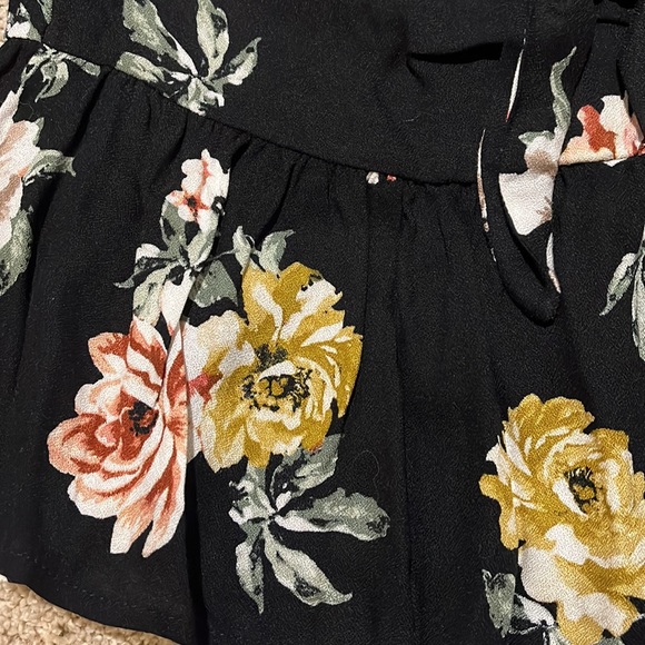 Long Sleeve Crop Top- Bell Sleeves, Ruffled Bottom- Small - Picture 4 of 5